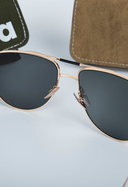 Choosing the Best Sunglasses Case for Optimal Protection