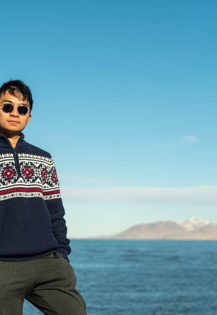 Best Zipper Sweaters for Men: Warmth Without Bulk